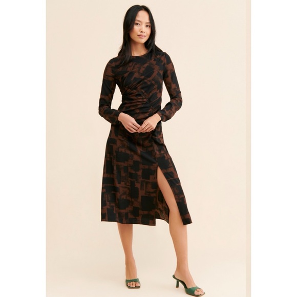 Moon River Printed Back Cut Out Midi Dress Size L NWT - Picture 1 of 13